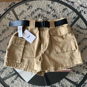 TNA NWT Cargo Utility Shorts with Belt 3 inch